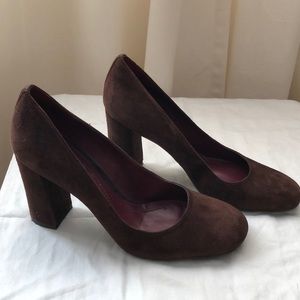 Enzo Angiolini EA Flexo Suede Chunky Heel  Pumps